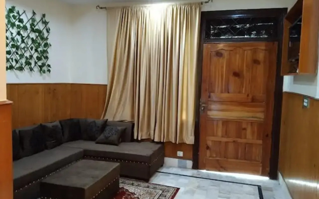 Lalazar guest house nathia gali