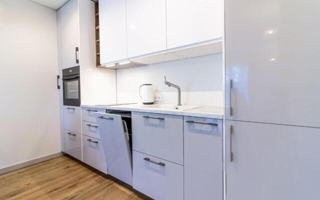 HolidayPlus Apartment, By Cohost