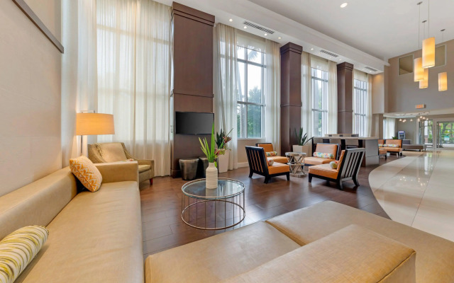 Comfort Suites Miami Airport North