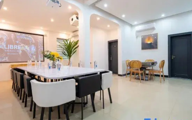 Xiwei Homestay (Shenzhen Jiaochangwei Branch)