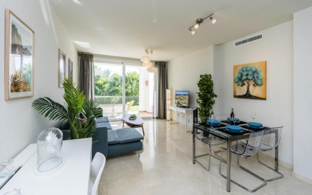 Al-402 Estepona - Apartment - Alcazaba Lagoon