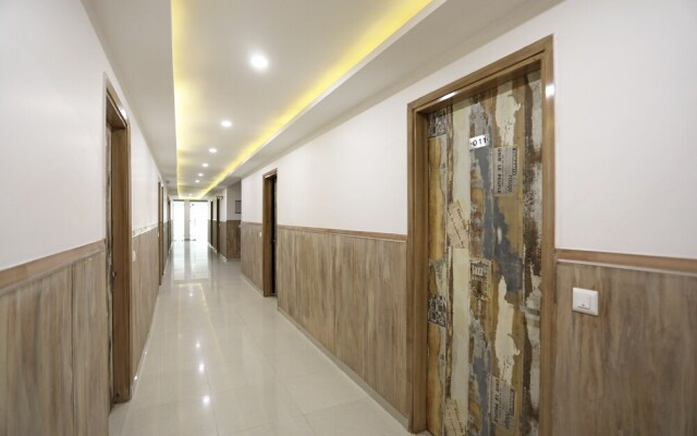 Hotel Gracious by OYO Rooms