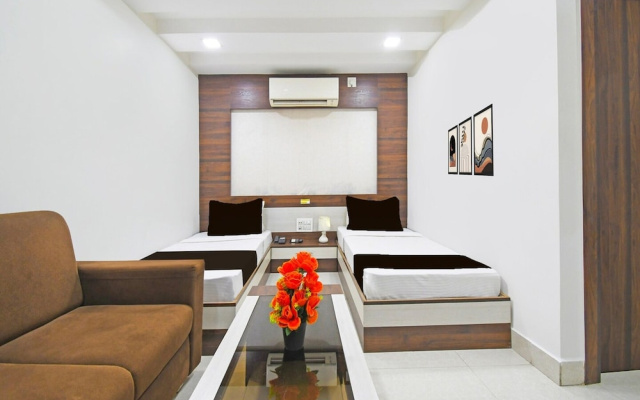 Super Townhouse Sahayogi Nagar Near Big Bazaar