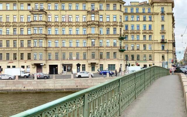 Апартаменты на набережной реки Фонтанки