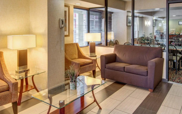 Sleep Inn & Suites Cumberland - LaVale