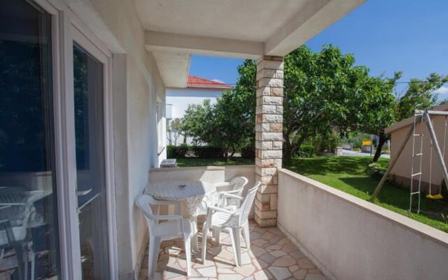 Dekanic D. - Two Bedroom