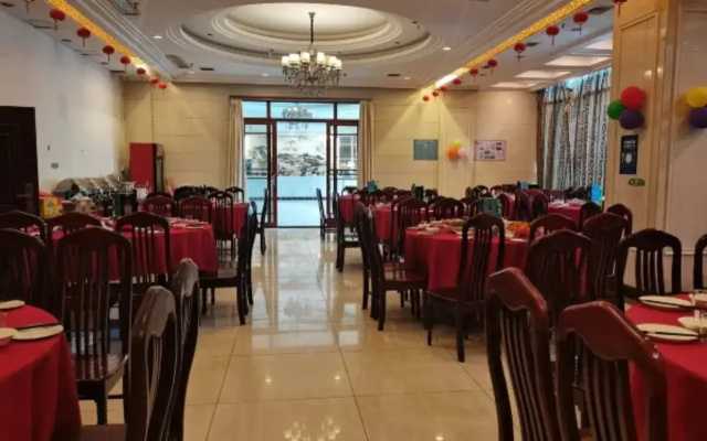 Jinjiang Inn Style Hotel (Nanchang Liantang Middle Avenue)