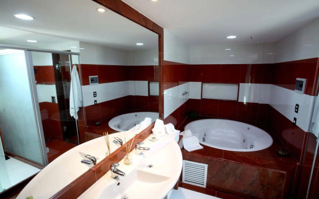 Royal Macaé Palace Hotel