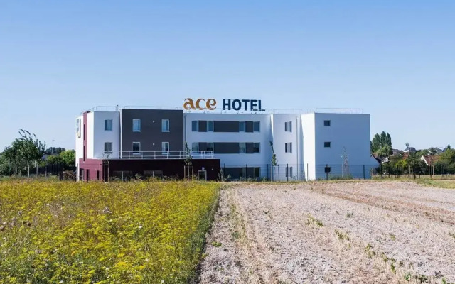 ACE Hôtel Troyes