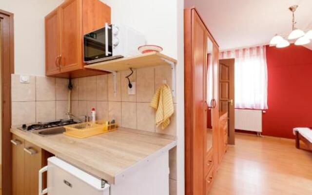 Almafa Apartmanház