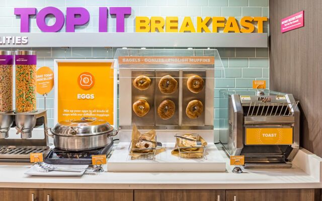 Tru by Hilton Garland Richardson