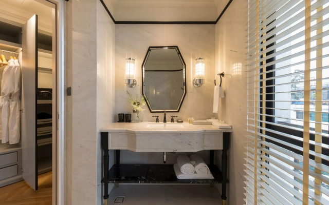 Bach Suites Saigon, a Member of Design Hotels