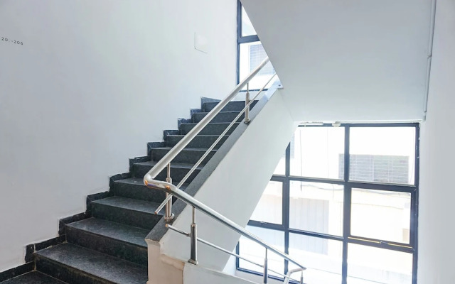 FabHotel Aura Homes