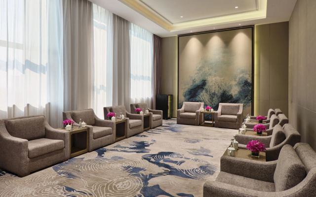 Crowne Plaza Wuhan Development Zone by IHG