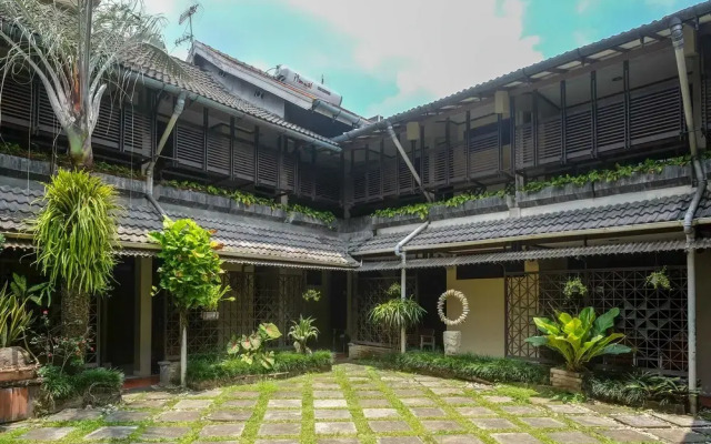 Urbanview Hotel Syariah Wisnugraha by RedDoorz