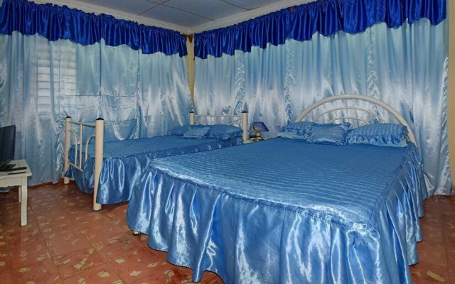 Hostal Eida y Lujan PLAYA LA BOCA