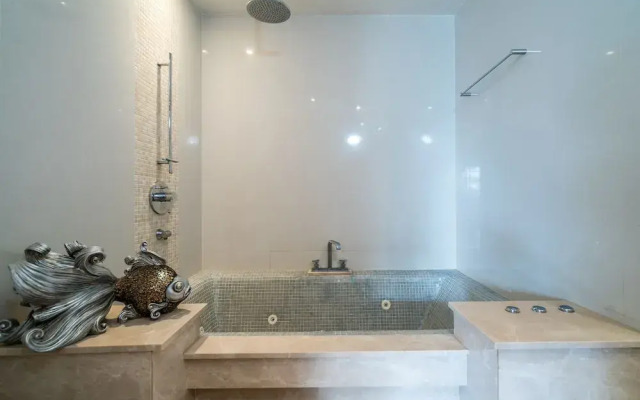 BangTao Beachfront by Lofty