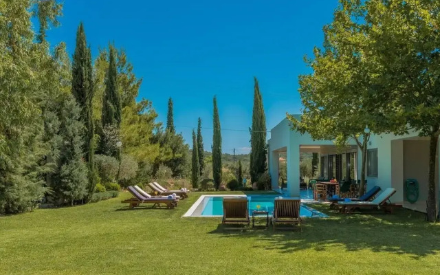 Villa Verano - Spacious 5-bdr & 5-bth Villa