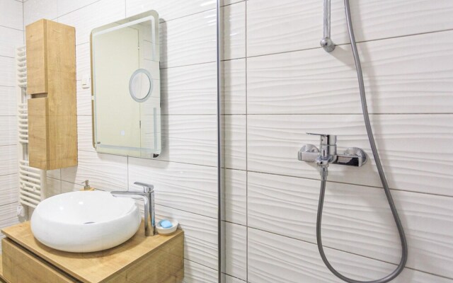 Beautiful Apartment in Zadar With Wifi and 2 Bedrooms