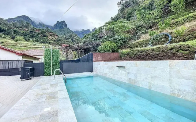 Avo Maria House 2 by Atlantic Holiday