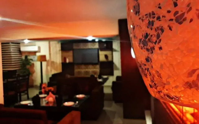 Divine Hotel