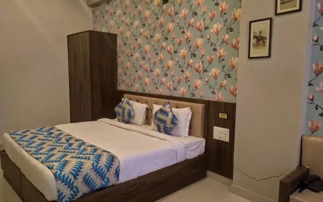 Hotel Oasis Park