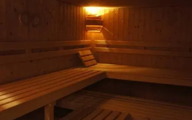 Arena Guesthouse