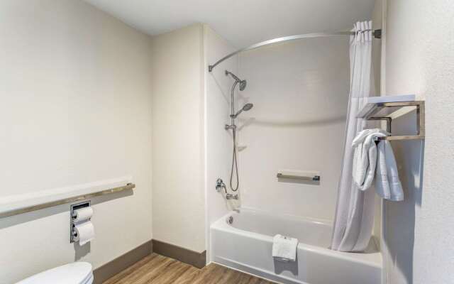 Quality Inn Murfreesboro - University Area