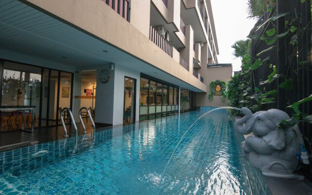 Lani Chiang Mai Hotel