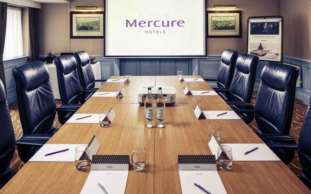 Mercure Livingston Hotel