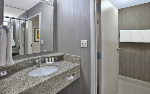 Courtyard Somerset by Marriott