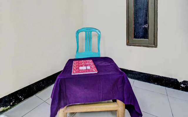 Hotel O Ashooy HomestayNearWisata Desa sedau