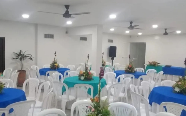 Hotel Diamante Real Cienaga