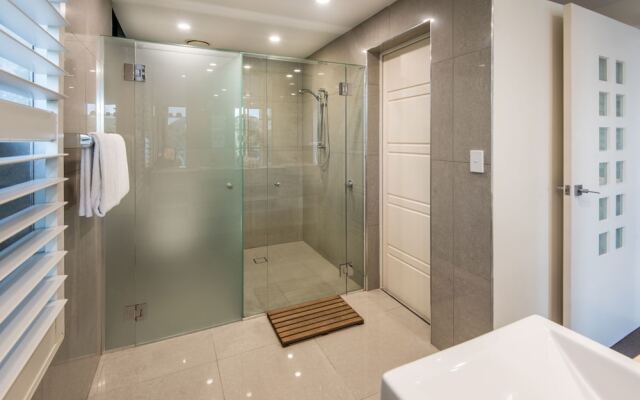 Northcape 1 Ocean Front 4 Bedroom - Pool