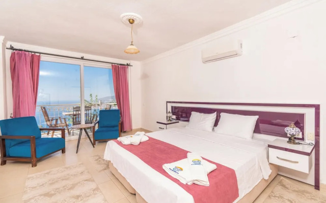 Villa Fuchsia 4-bedroom Retreat With Private Pool and Breathtaking View