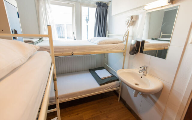 Travel Hotel Amsterdam