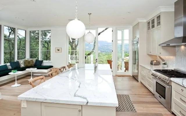 Valley View Designer Sonoma Estate by RedAwning