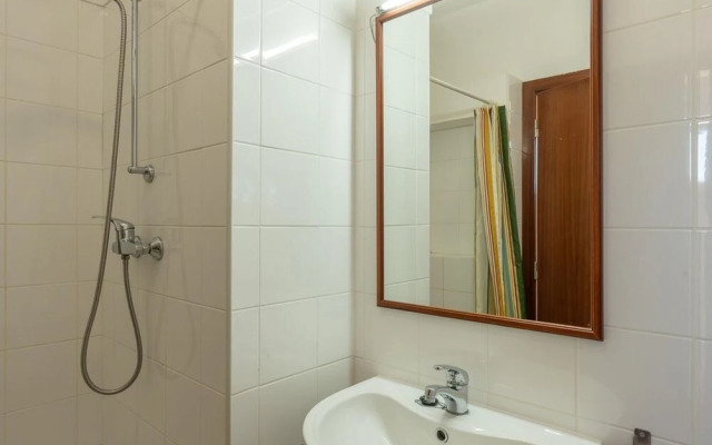 Caixinha 2 GM in Albufeira