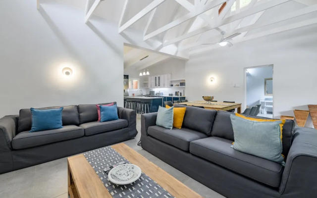 San Lameer Villa Rentals 2603