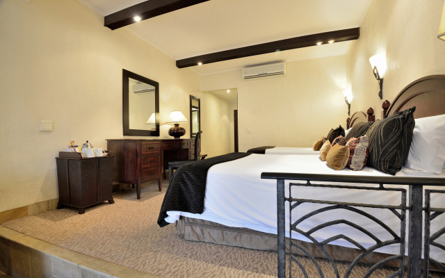 Kwa Maritane Bush Lodge