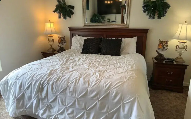 Whispering Pines 643