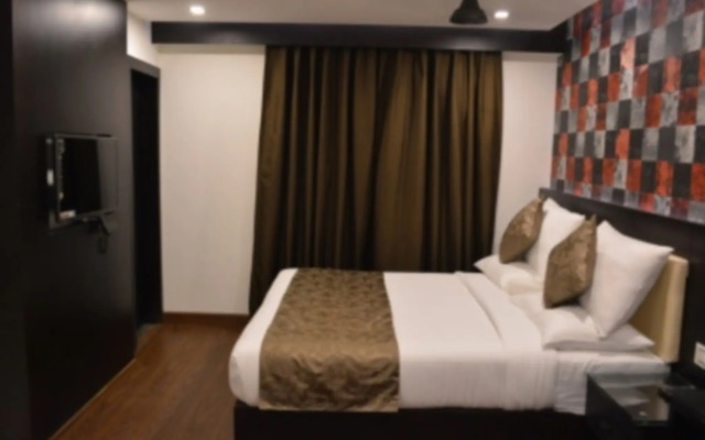 The City Grand Hotel