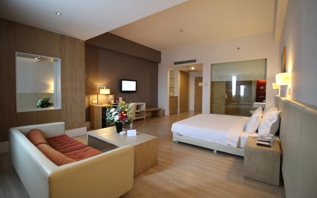 Grand Jatra Hotel Balikpapan – Guest Rooms – Balikpapan
