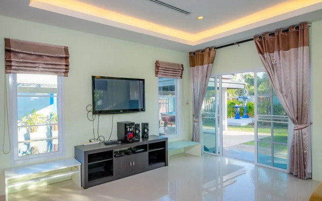 Baan Arpo Pool Villa