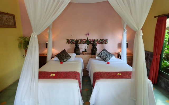Puri Taman Sari Hotel – Guest Rooms – Tabanan