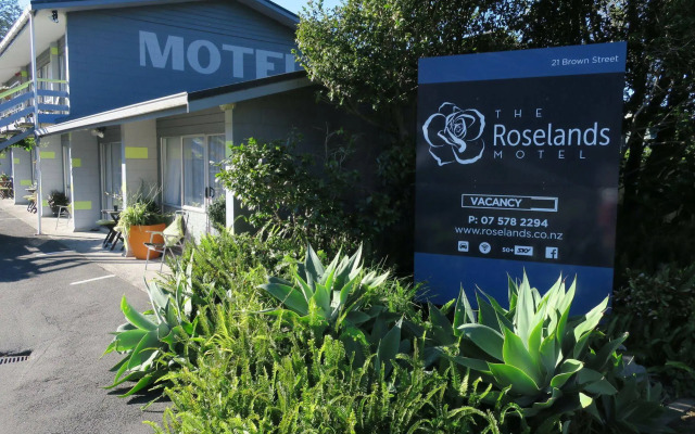 Roselands Motel