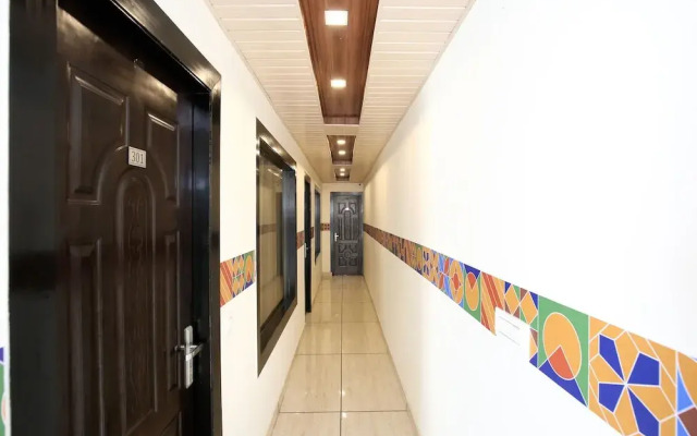 OYO 17081 Hotel Signia
