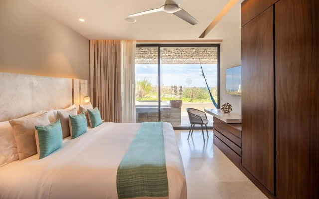 The Club at Solaz, Luxury Villas