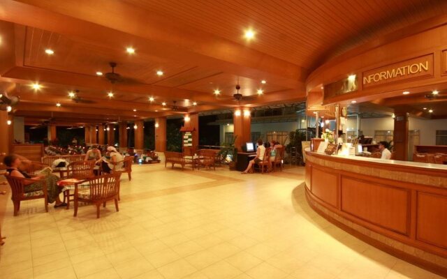 Samui First House Hotel