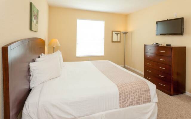 Vista Cay - 4804 Cayview Avenue #306